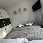 Apartman Adrian *