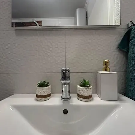 Apartment Adrian