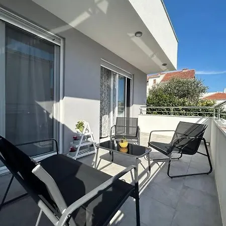Adrian Apartment
